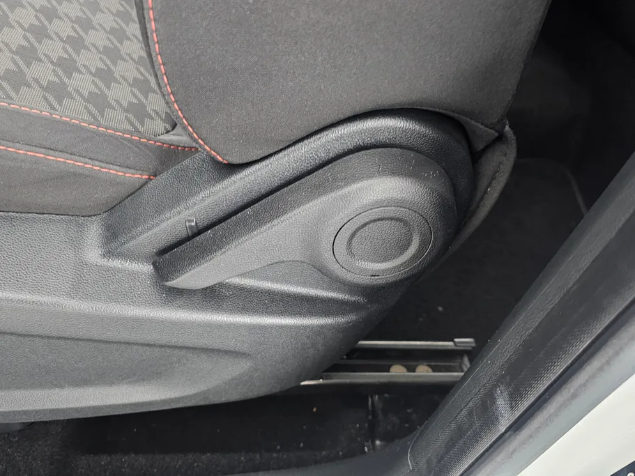 ام جي ZS STD 2023 