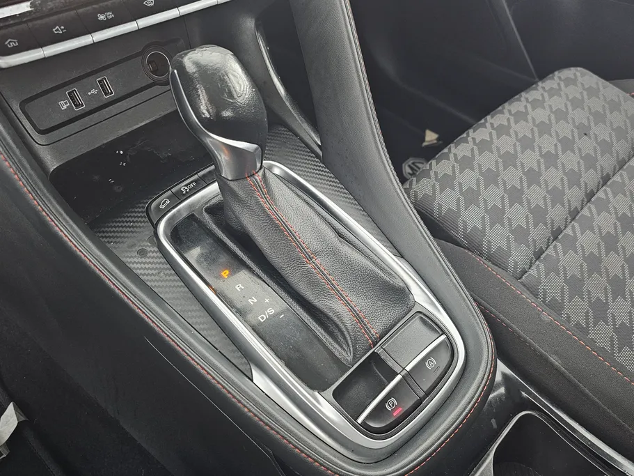 ام جي ZS STD 2023 