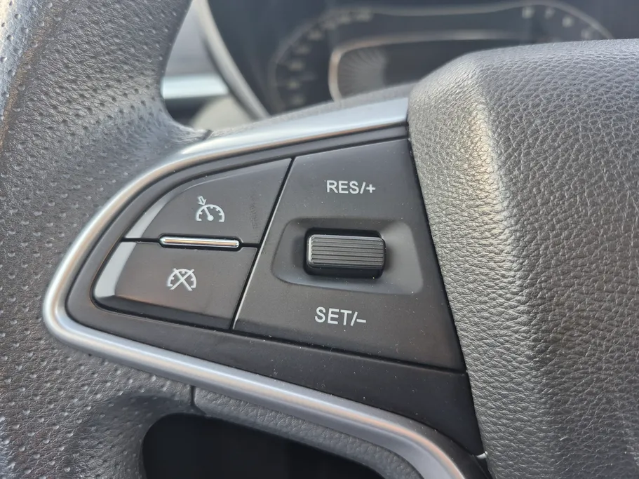 2023 Chevrolet Groove LT 