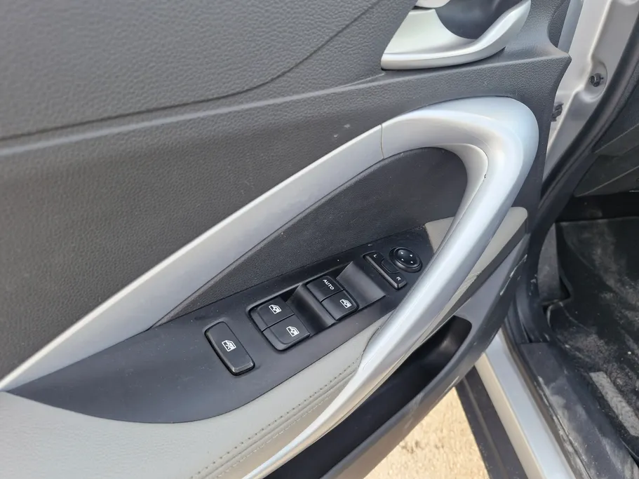 2023 Chevrolet Groove LT 