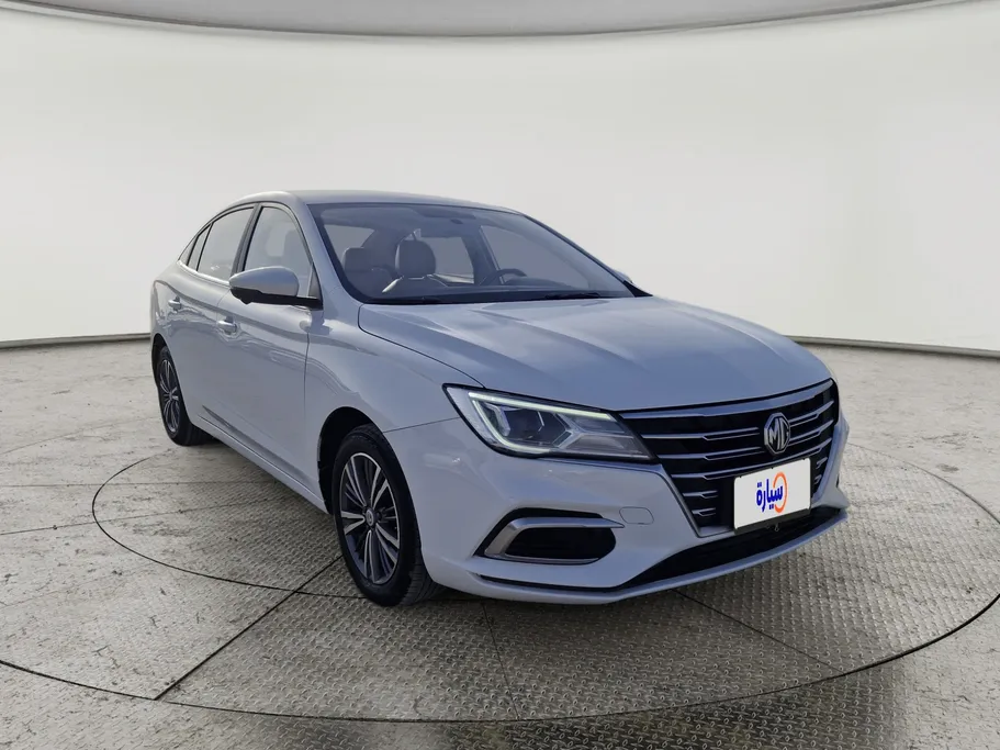 ام جي 5 LUX 2023 