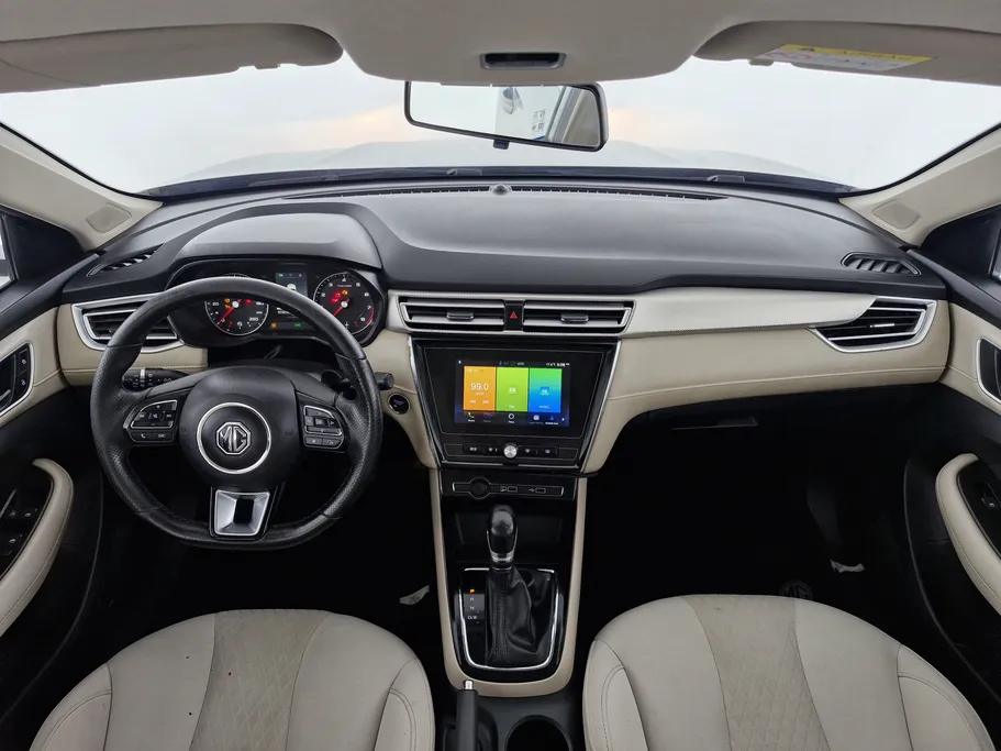 ام جي 5 COM 2022 