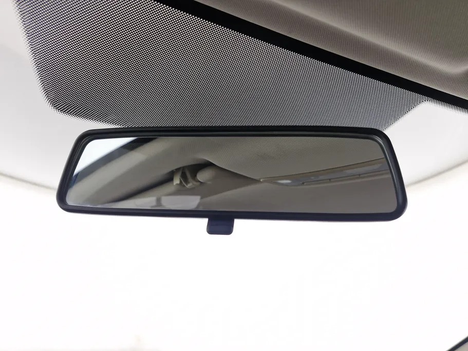 ام جي 5 COM 2022 