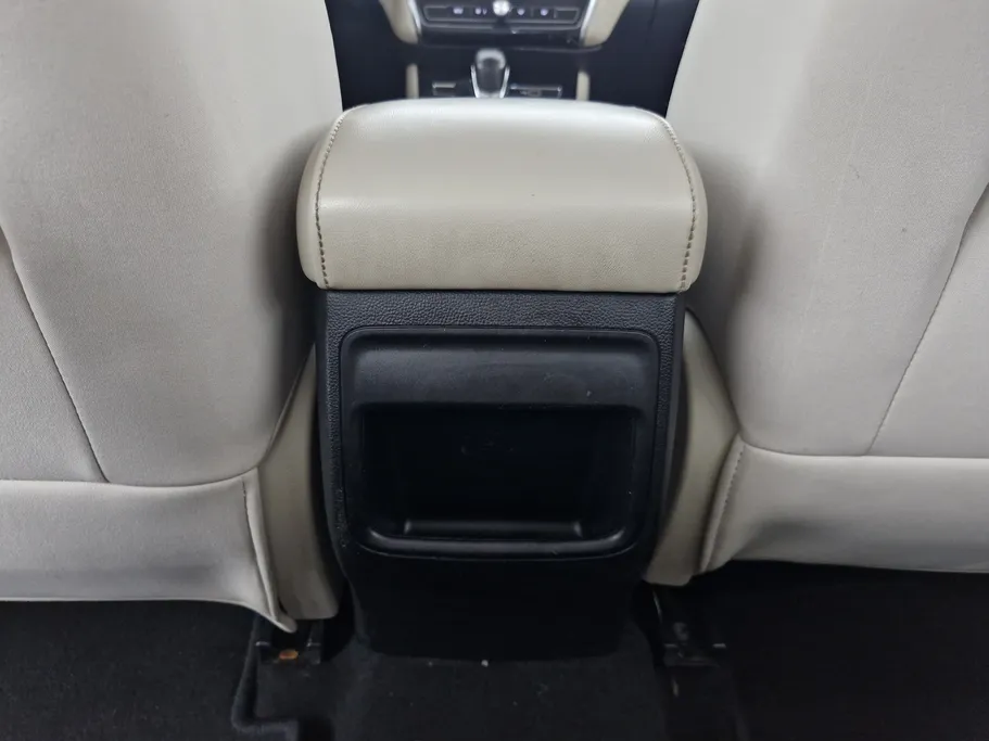 ام جي 5 COM 2022 