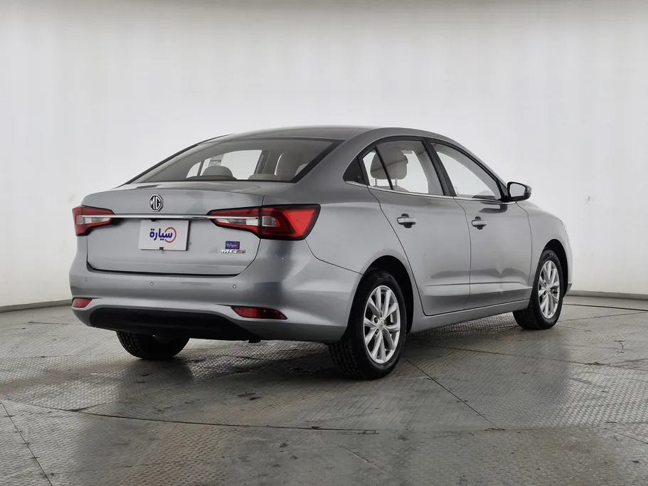 ام جي 5 COM 2022 