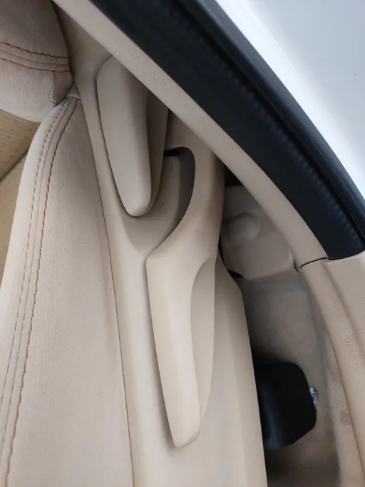 تويوتا يارس Y 2020 