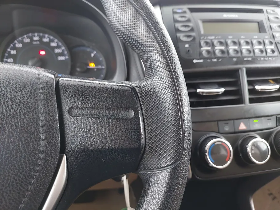 تويوتا يارس Y 2020 