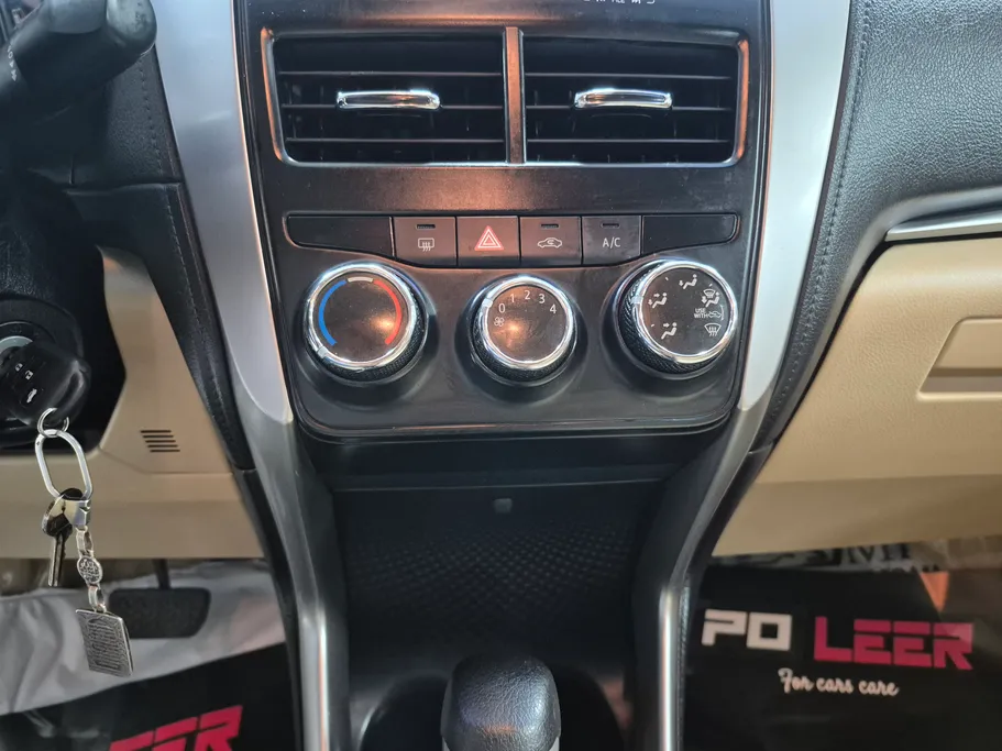 تويوتا يارس Y 2020 