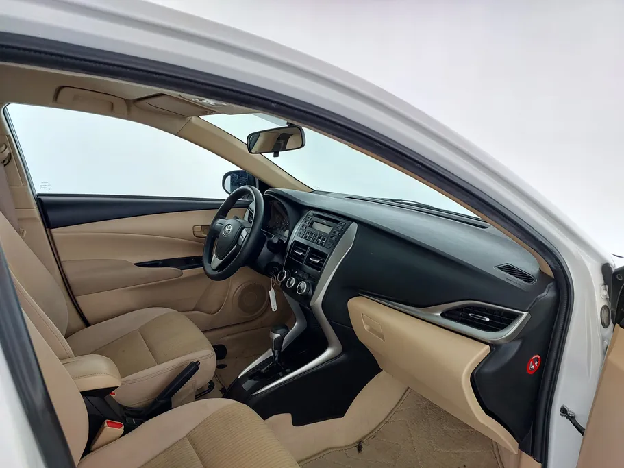 تويوتا يارس Y 2020 