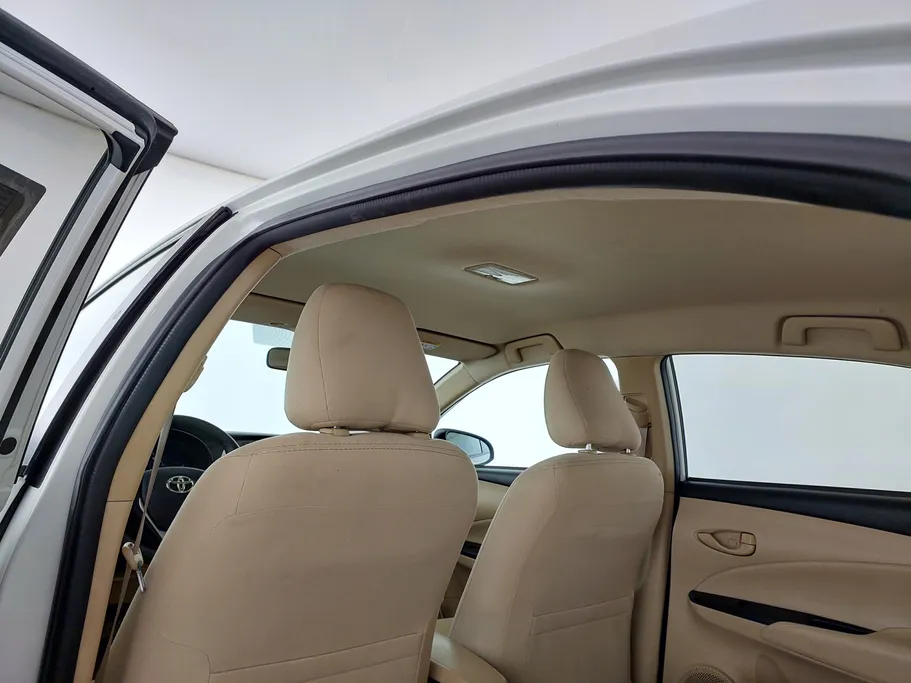 تويوتا يارس Y 2020 