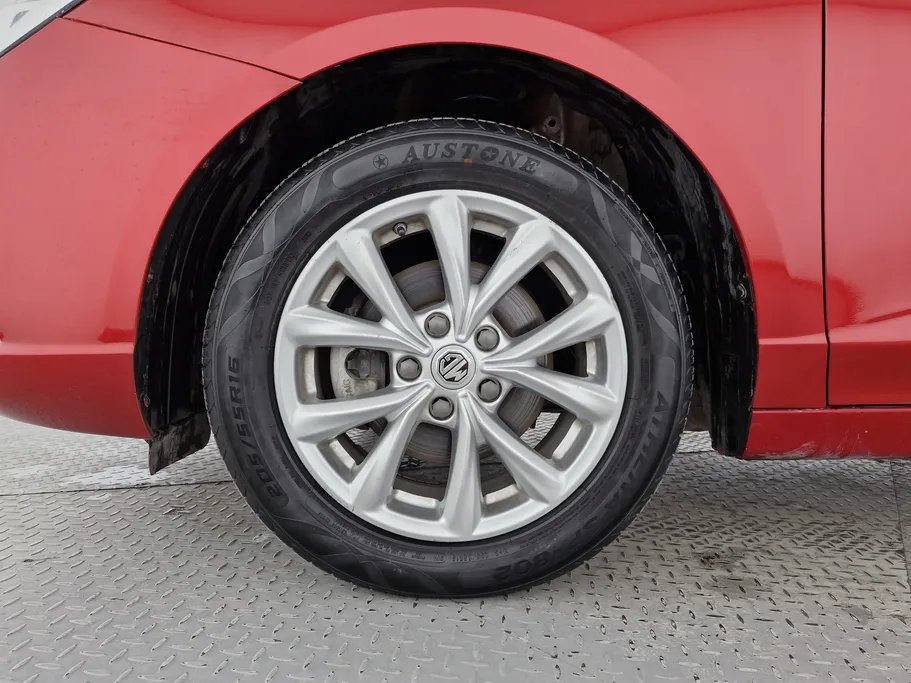 ام جي 5 STD 2022 