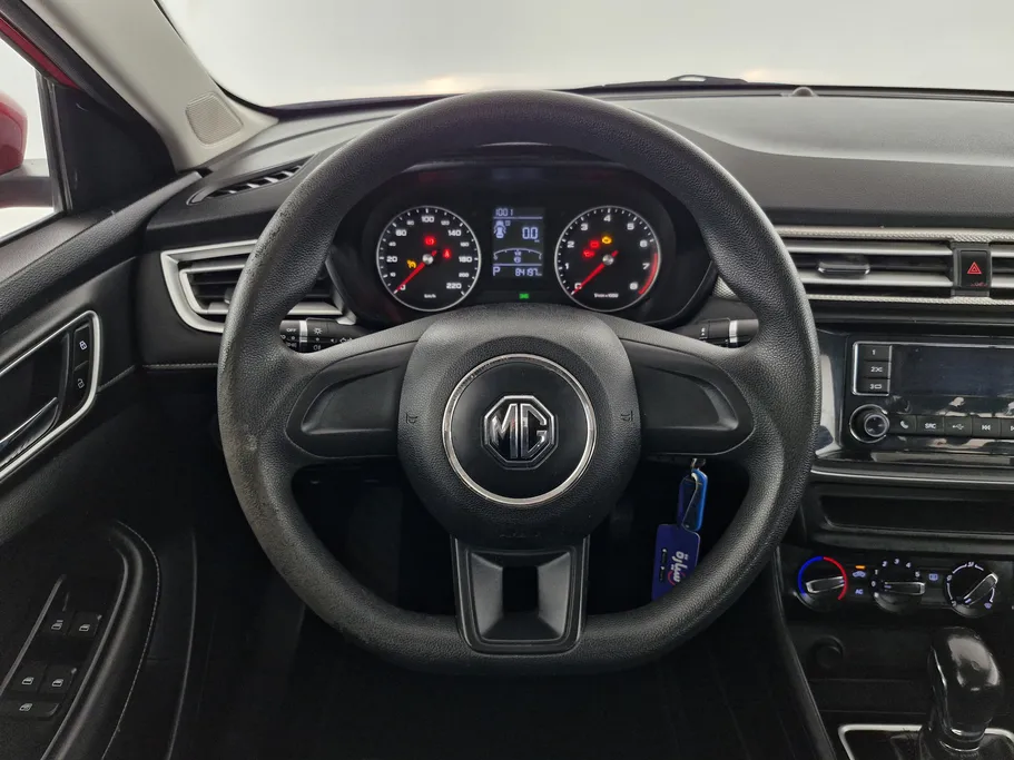 ام جي 5 STD 2022 