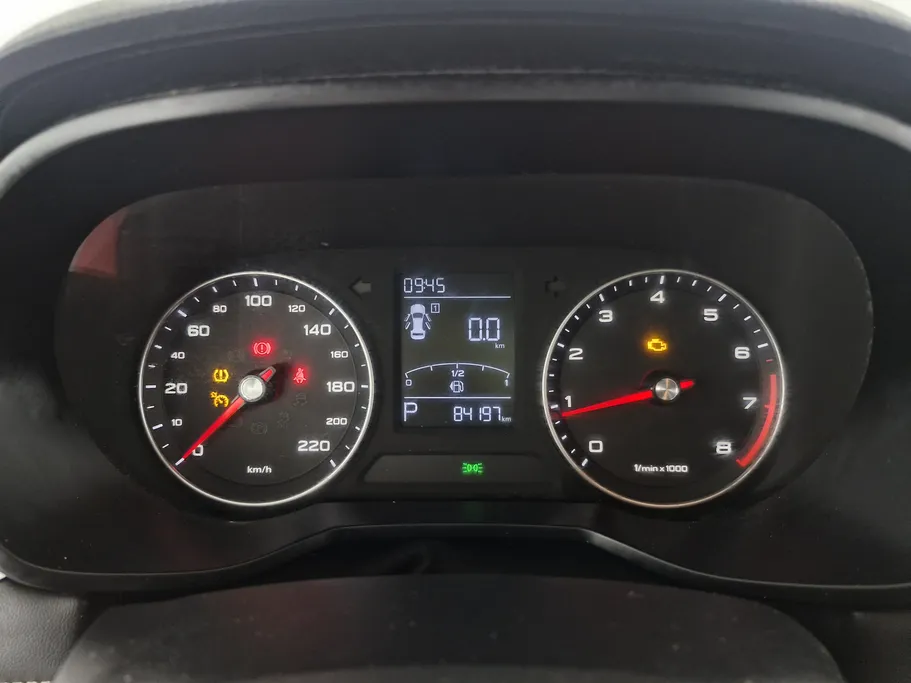 ام جي 5 STD 2022 