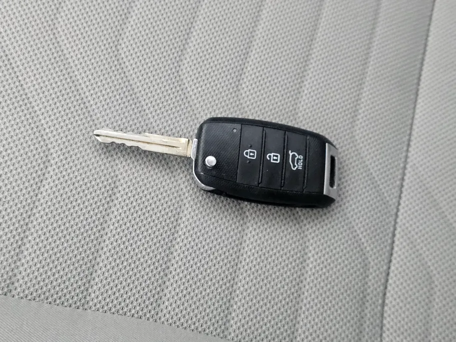 كيا سونيت LX 2023 