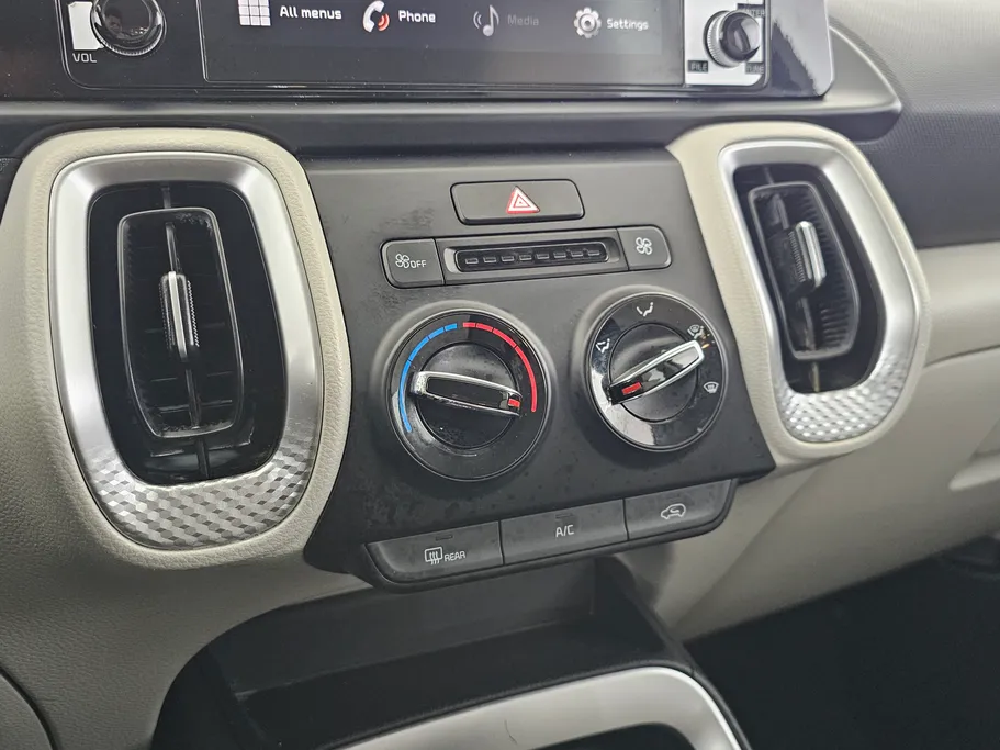 كيا سونيت LX 2023 