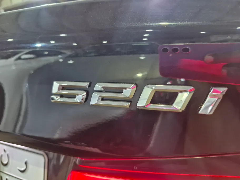 بي ام دبليو الفئة الخامسة 520i 2022 
