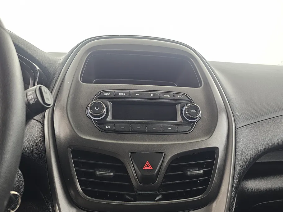 2021 Chevrolet Spark LS 