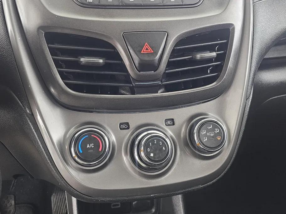 2021 Chevrolet Spark LS 