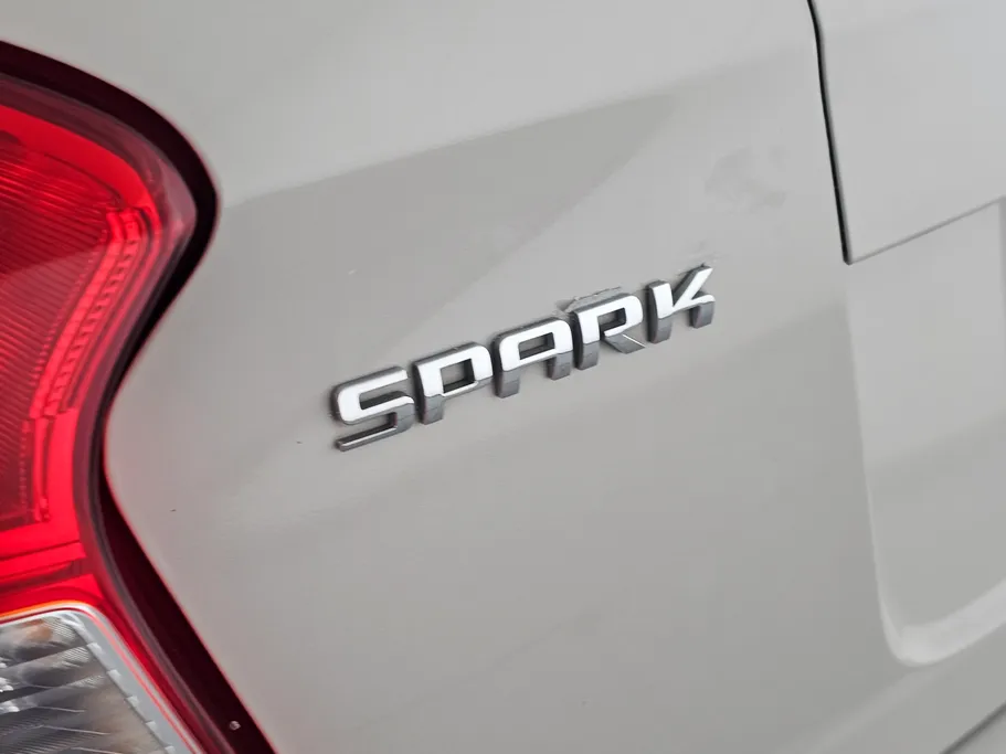 2021 Chevrolet Spark LS 