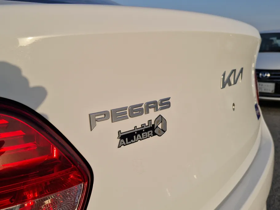 2023 Kia Pegas LX 