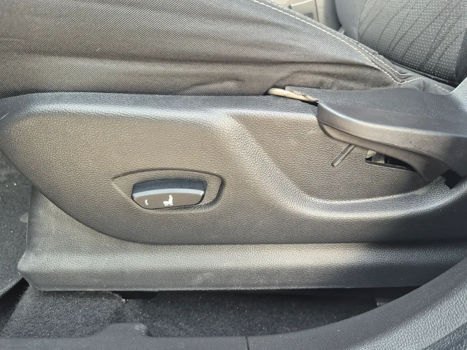 2023 Chevrolet Groove LT 