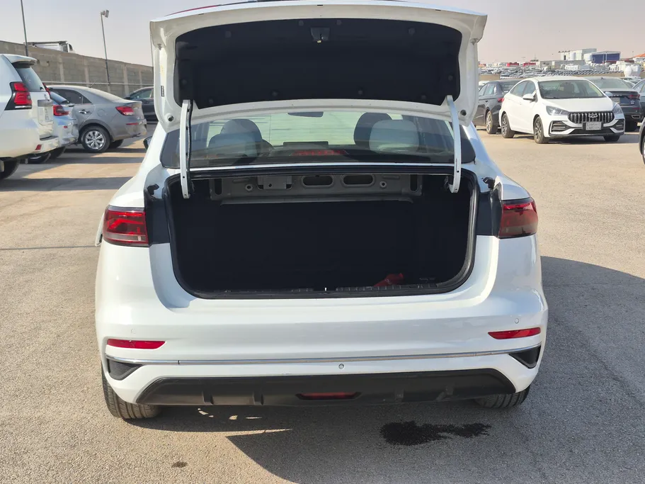 2023 Geely Emgrand GS 