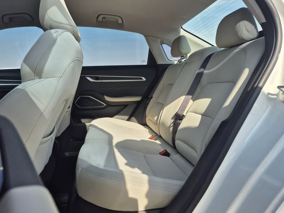 2023 Geely Emgrand GS 