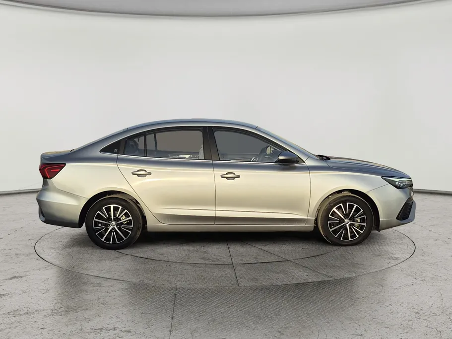 2025 MG 5 STD New Shape 