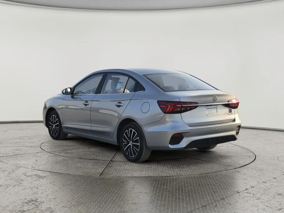 2025 MG 5 STD New Shape 