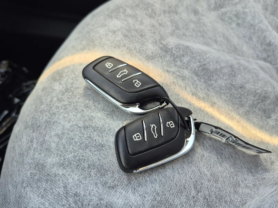 2025 MG 5 STD New Shape 