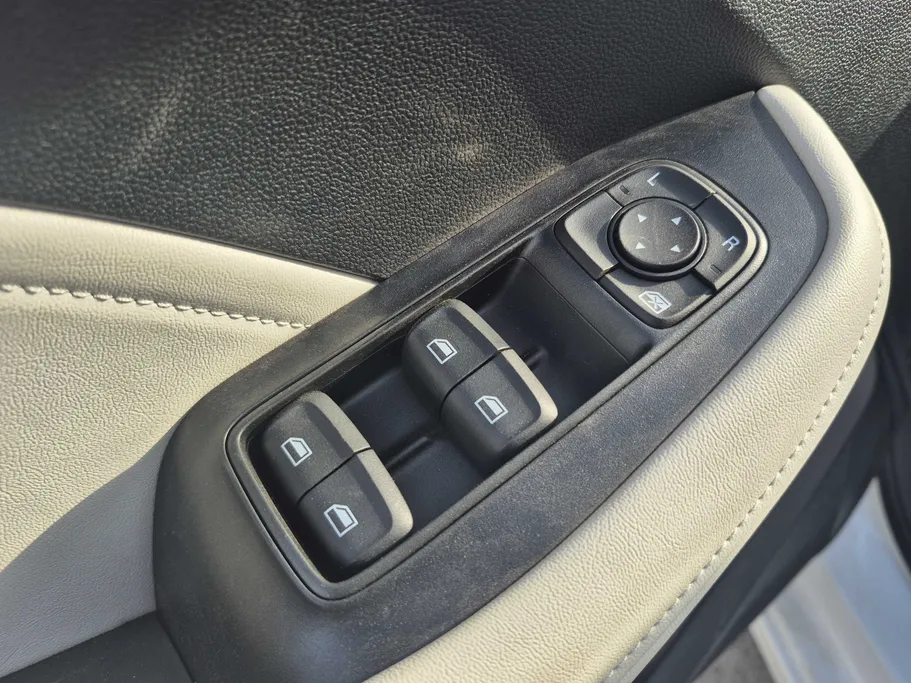 2025 MG 5 STD New Shape 