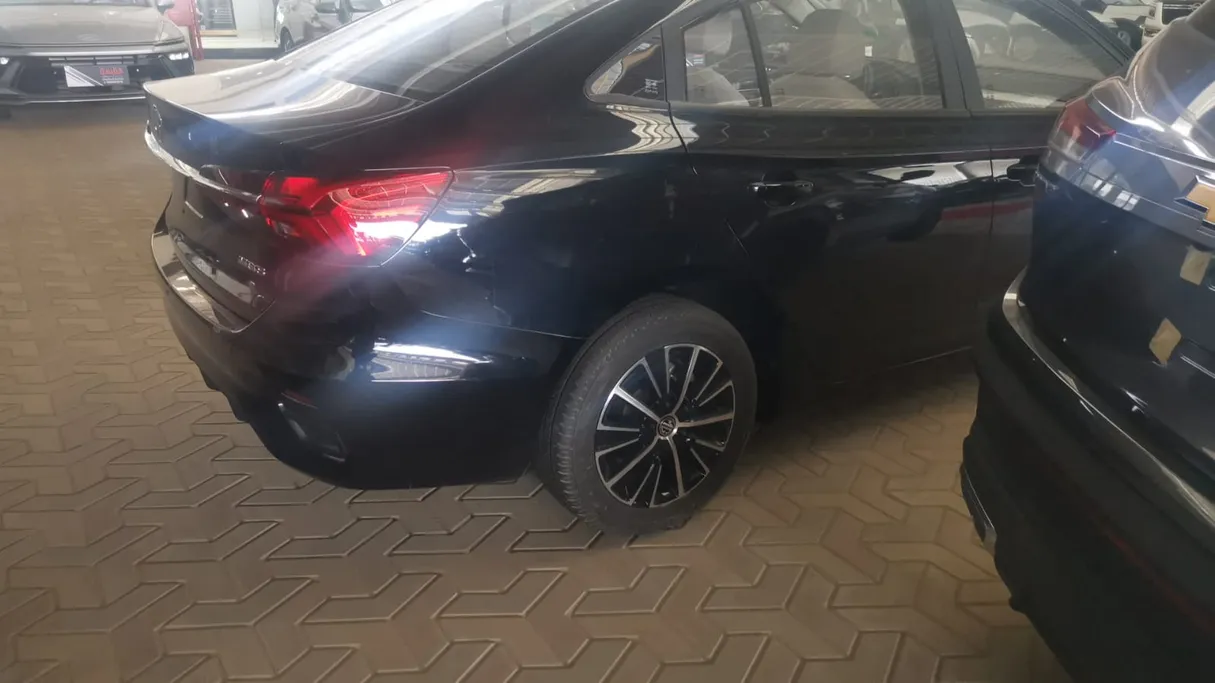 2025 MG 5 STD New Shape 