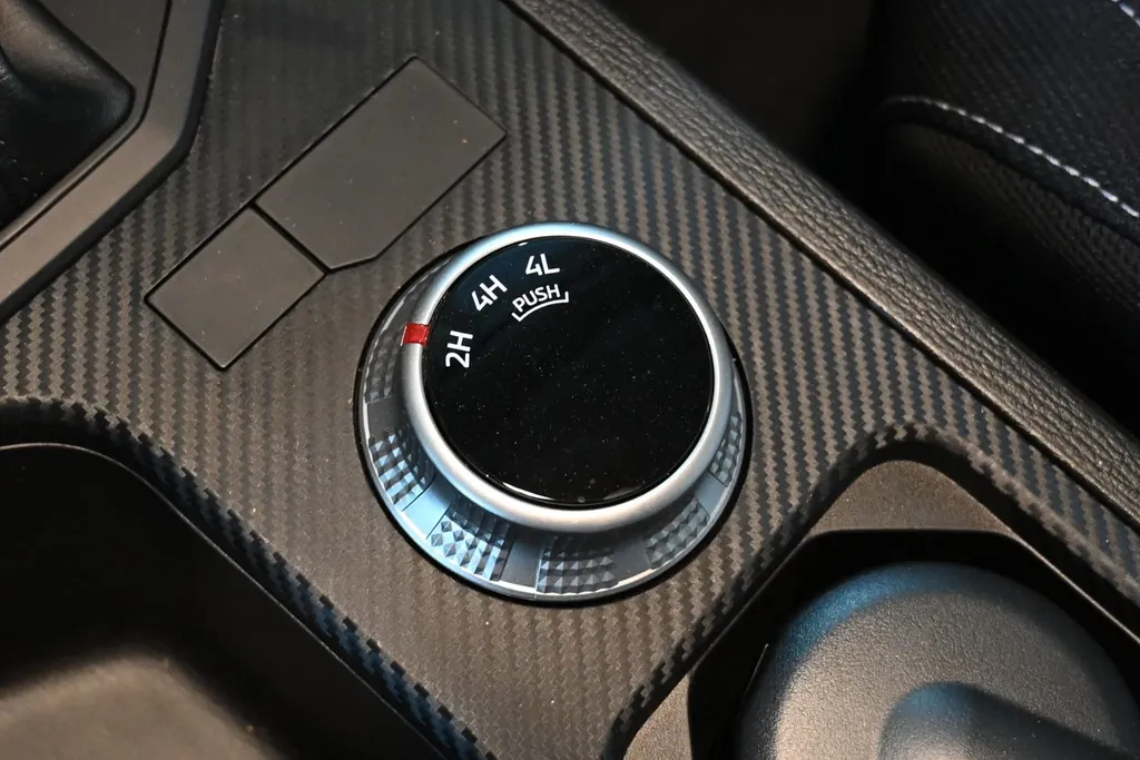 ميتسوبيشي L200 Double Cap 2025 