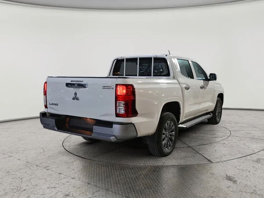 ميتسوبيشي L200 Double Cap 2025 