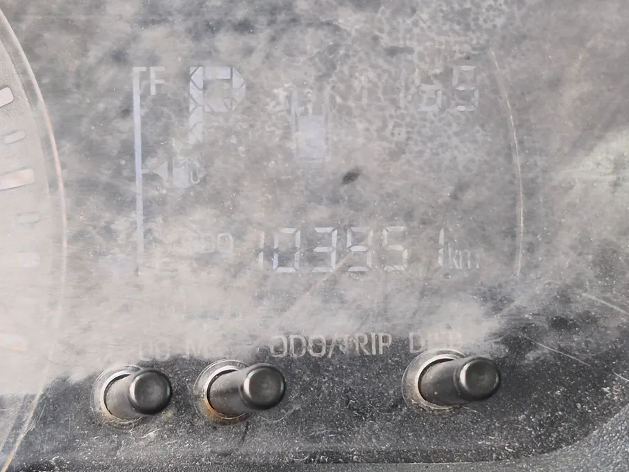 2023 Toyota Yaris  Y 