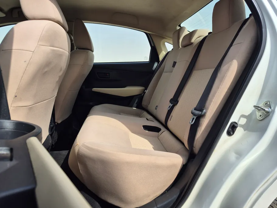 2023 Toyota Yaris  Y 