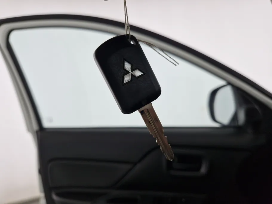 2022 Mitsubishi L200 DC 4x2 Diesel 