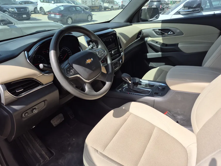 شفروليه ترافرس LS 2023 