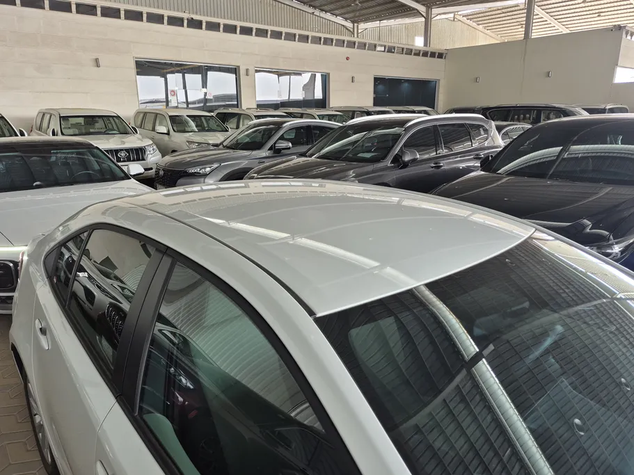 تويوتا كورولا XLI 2025 