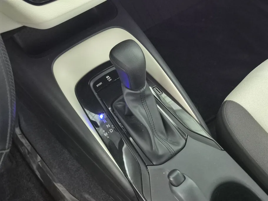 تويوتا كورولا XLI 2025 