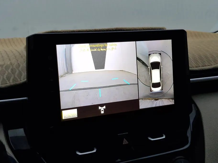 2024 Toyota Corolla XLI Executive Moonroof 