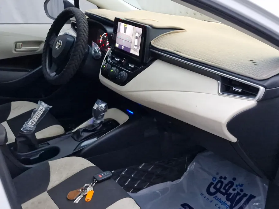 2024 Toyota Corolla XLI Executive Moonroof 