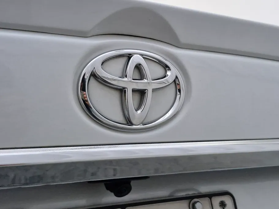 2024 Toyota Corolla XLI Executive Moonroof 