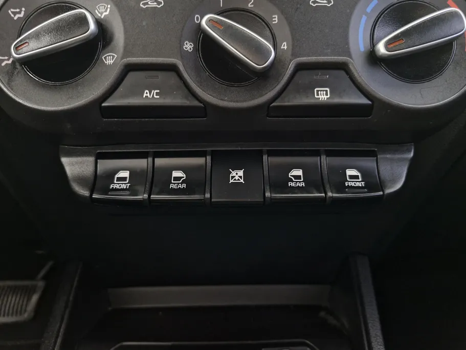 كيا بيجاس LX 2023 