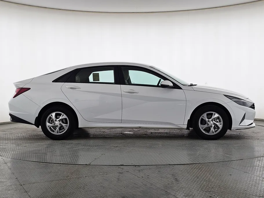 2021 Hyundai Elantra Fleet 