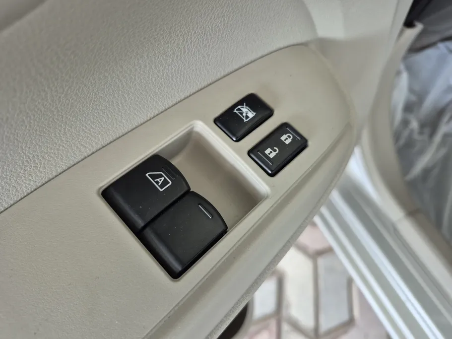 نيسان صني S 2023 