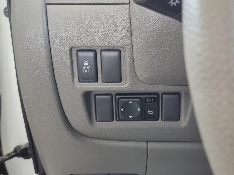 نيسان صني S 2023 