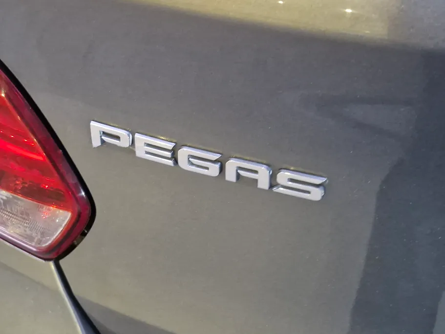 2022 Kia Pegas LX 