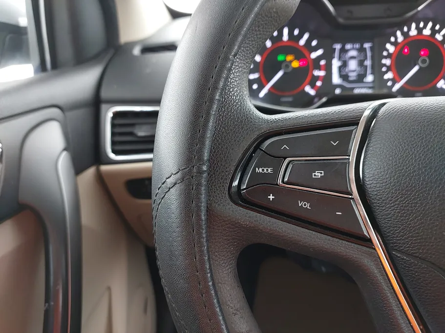 شيري اريزو 5 Comfort 2023 