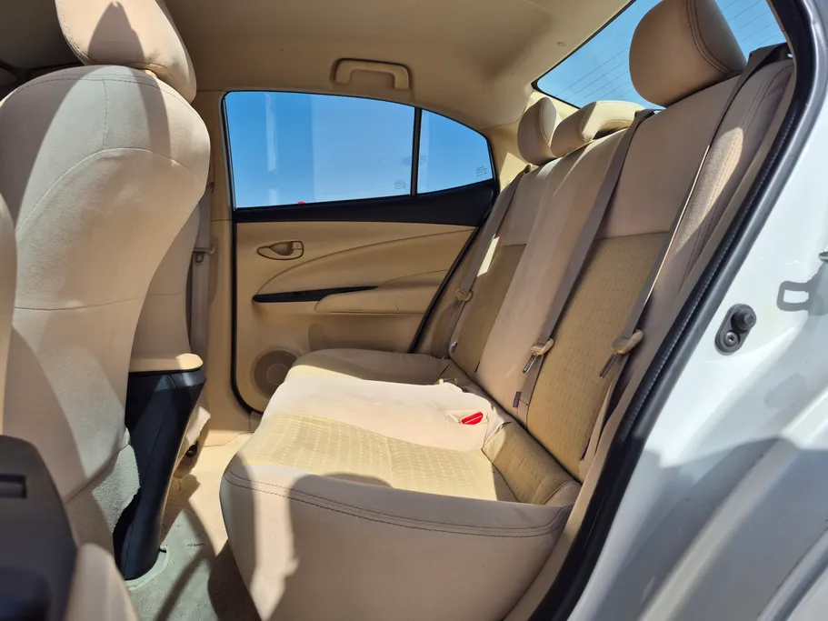 2022 Toyota Yaris  Y 